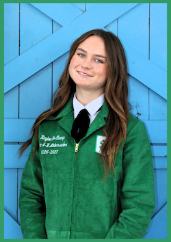 Haylee Jo Sharp Headshot